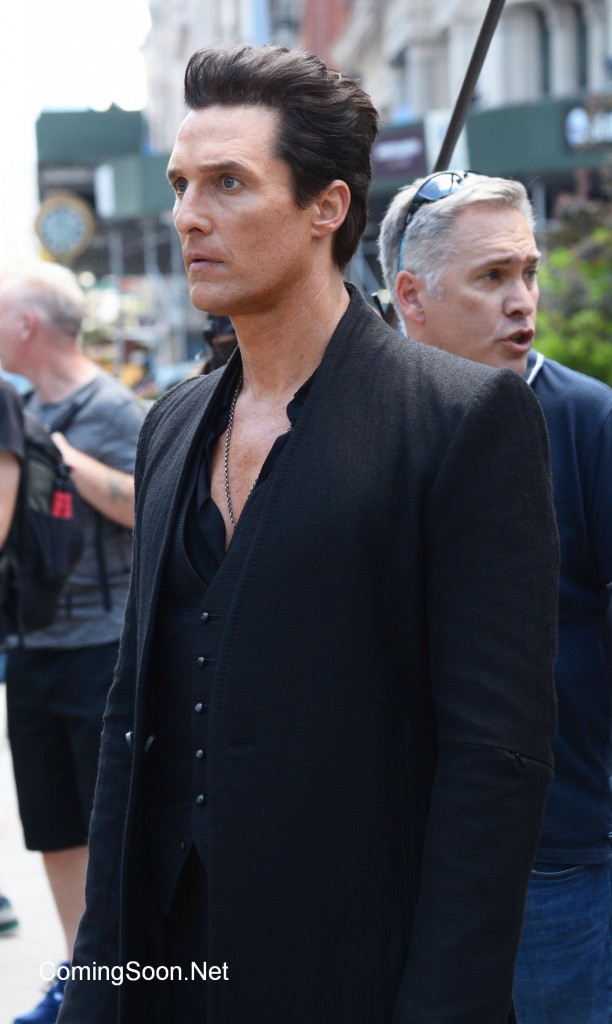 On the set of 'The Dark Tower' in NYC Featuring: Matthew McConaughey Where: NYC, New York, United States When: 01 Jul 2016 Credit: Patricia Schlein/WENN.com